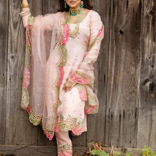 Harprit CollectioN. ???️