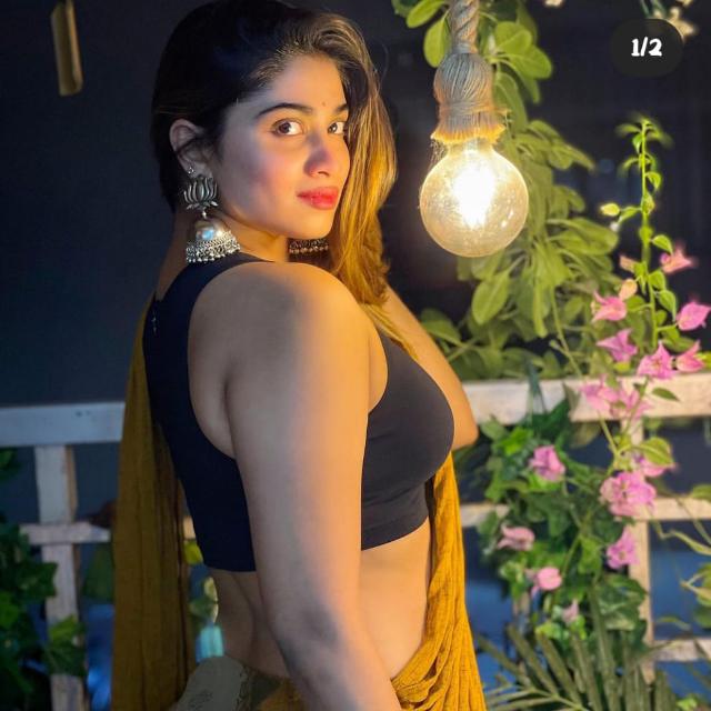 गाँड़ फटी पे हाजमोला ?