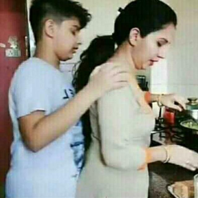 only horny wife Whatsapp group