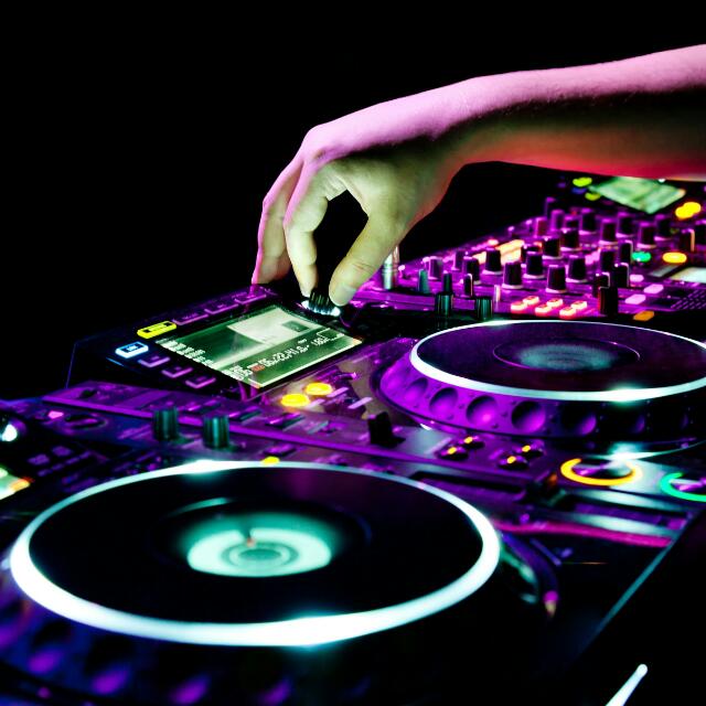 ༆S༆O༆N༆G༆L༆O༆V༆E༆R༆