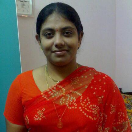 ആദ്യാനുഭം ആന്റിയിൽ നിന്നു