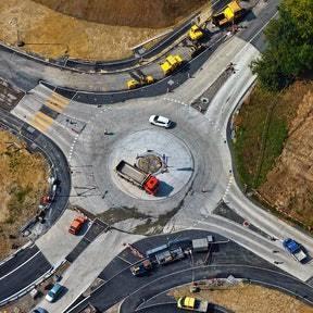 CE704B-HydraulicStructure