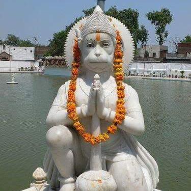 व्हाट्सअप का महामुकाबला