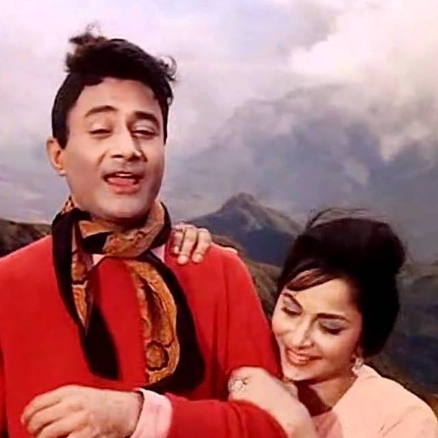 Gata rahe mera Dil