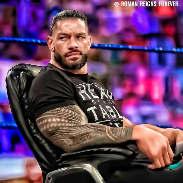 WWE 💪🏻Roman Reigns❤️