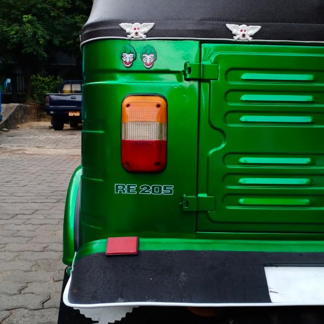 වාහන විකිණීම හා මිළදී ගැනීම ??️?