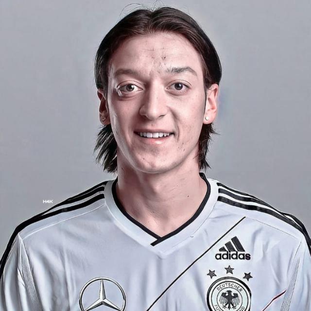 Ozil