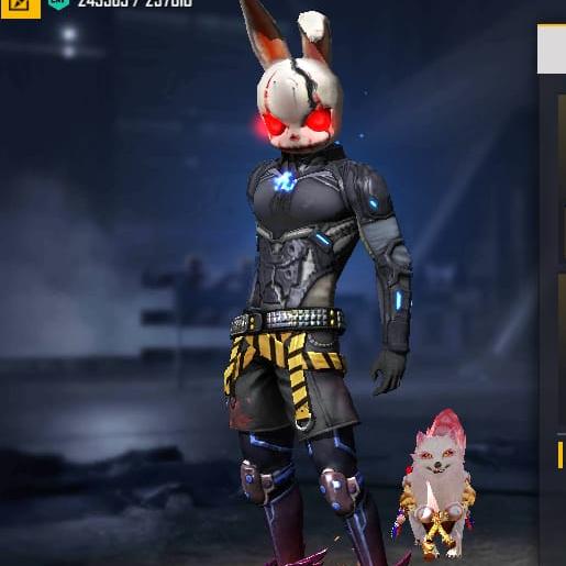🤩മലയാളീ ഫ്രീ ഫയർ പോരാളി 🏴‍☠️