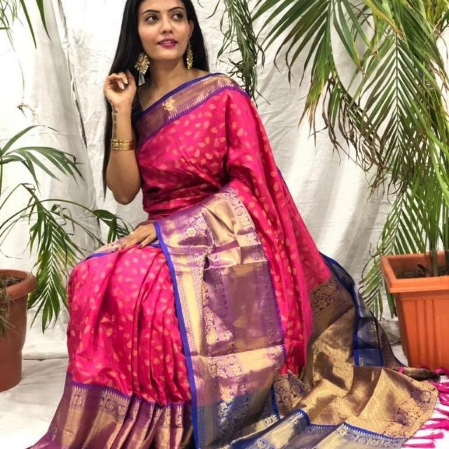 NATIONAL SAREE GROUP ??