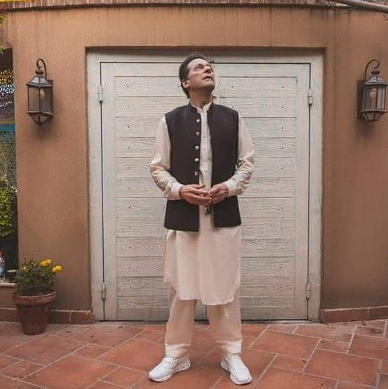 Pm imran khan إنشاءاللّٰه 🤲