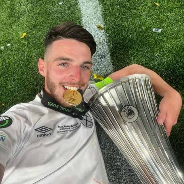 Qeoa@$&1298`~}○▪︎♤■■