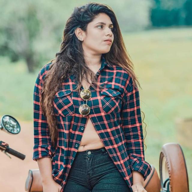 Shreya shop