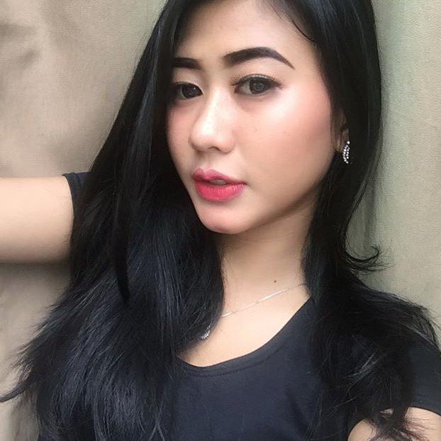 Nadya Putri Official