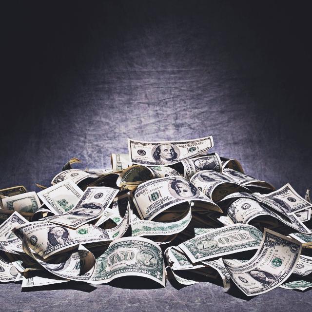 Accounts Earning Giveaway