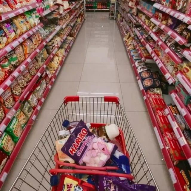 Shoping store
