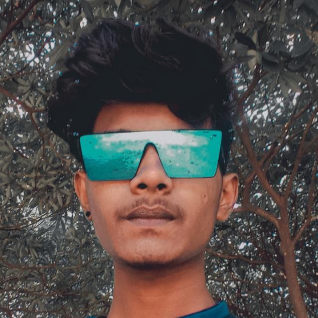 G. Ā. Ñ. G. S. T. È. R