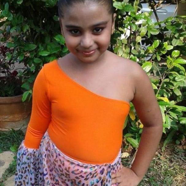 සුදු නංගි