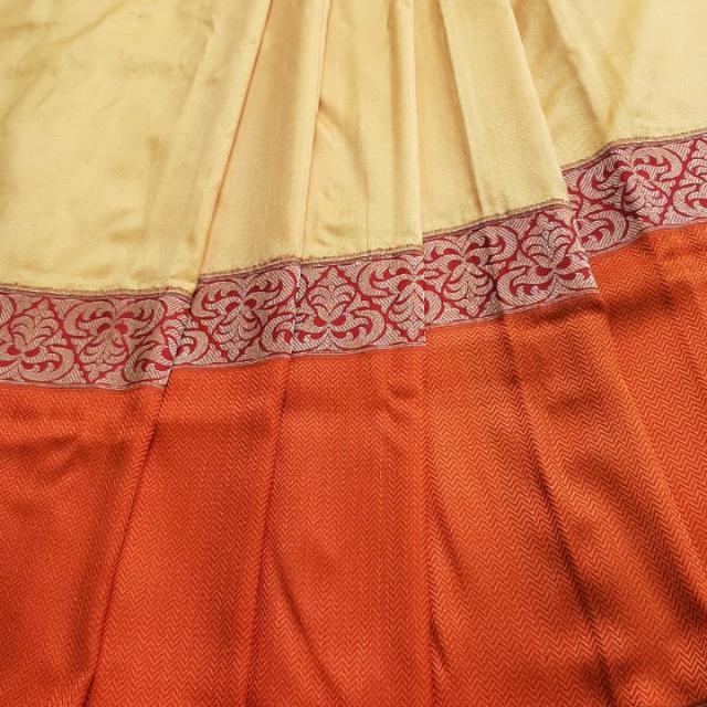 Sarees Sop seling