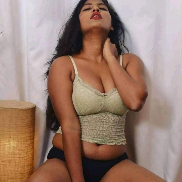 දේශීය ඒවා👅❤️