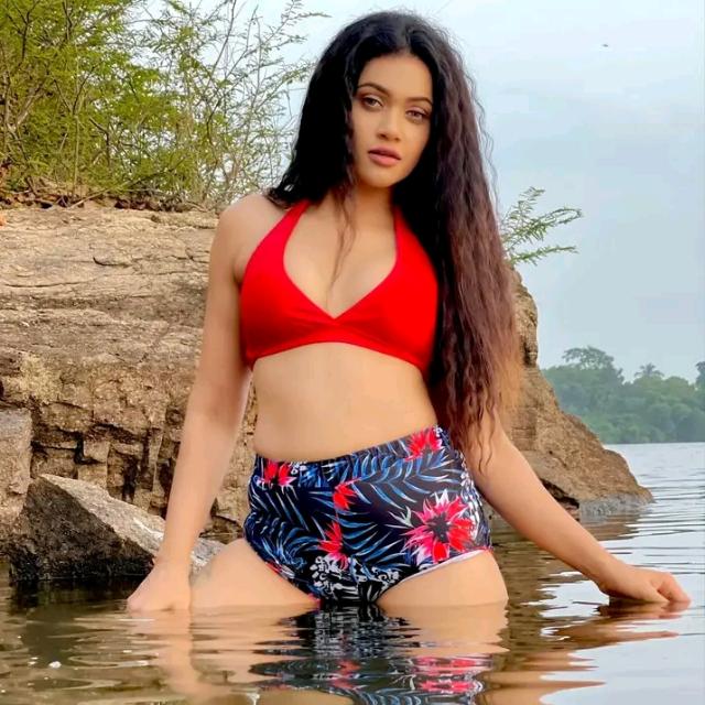 ˢᴸ වැල් ＯＦＦＩＣＩＡＬ.🚫🔞❌