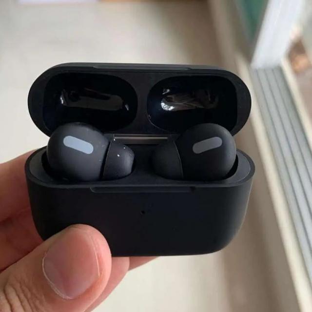 FASHION GADGETS📦