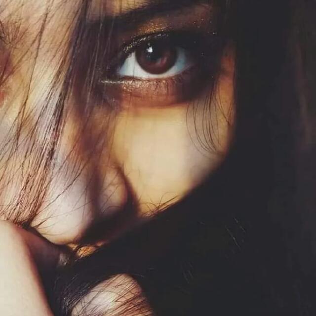 හැමෝම මේකෙන් අයින් වෙන්න
