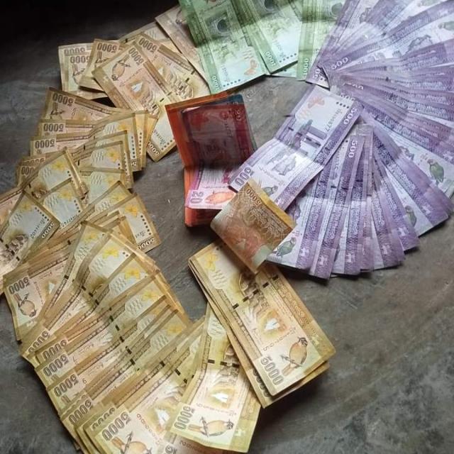 ගෙදර ඉදන් අමතර ආදායමක් 