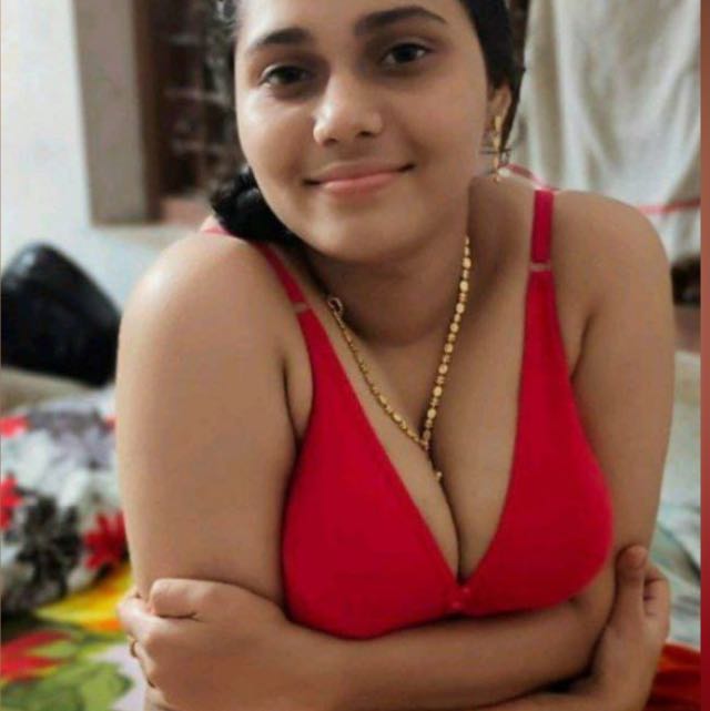 ആന്റിയുടെ കഴപ്പ് 💦🔞