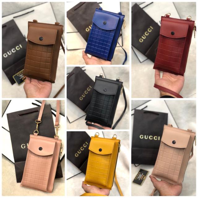 LADIES GARMENT & BAGS