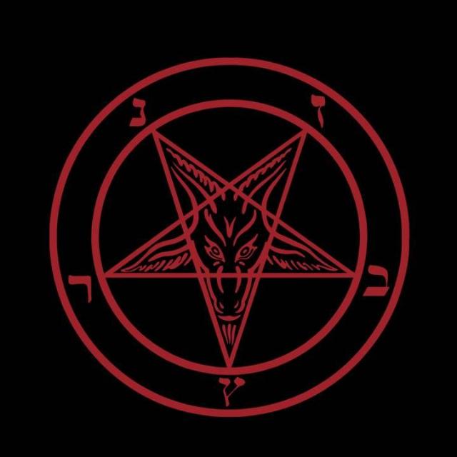 Satanic➅➅➅♰⚧️?