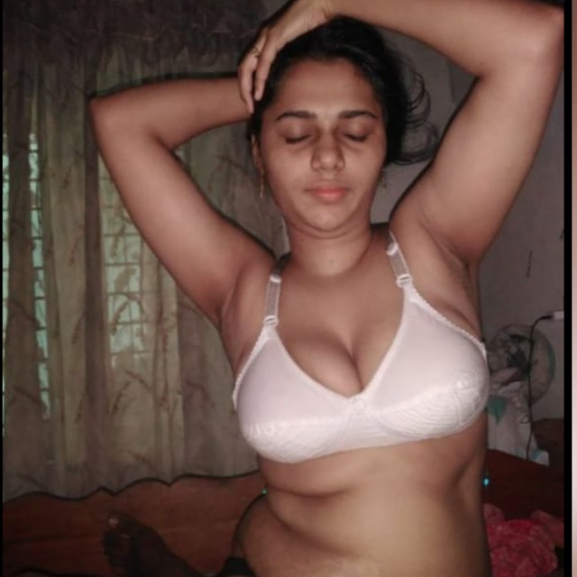 ചേച്ചിയുടെ അടിമ പയ്യൻ 🔞💦
