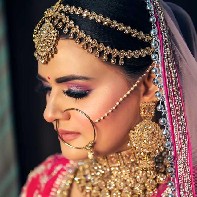 Wedding Photographers ?