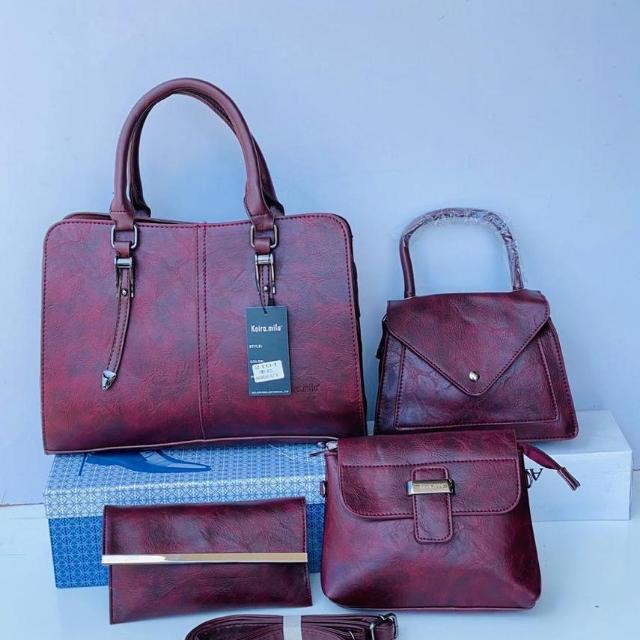 Cynthia clara collection