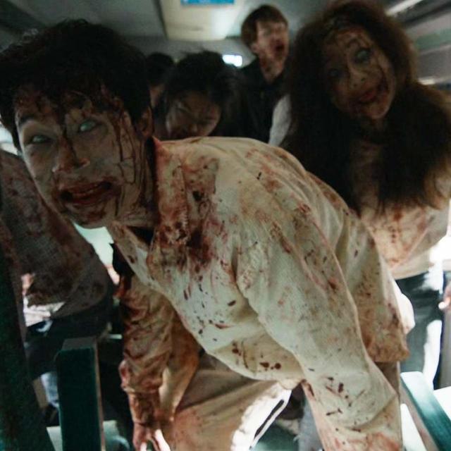 Zombie survival group ??‍♂?‍♂