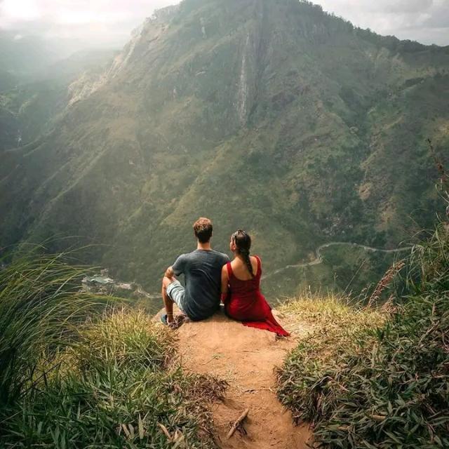 ❤️ මිතුරු ❤️ මිතුරියො ❤️