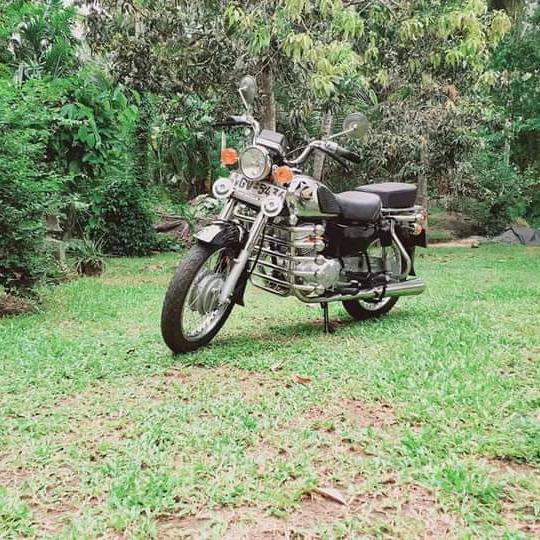 වාහන අඩුවට