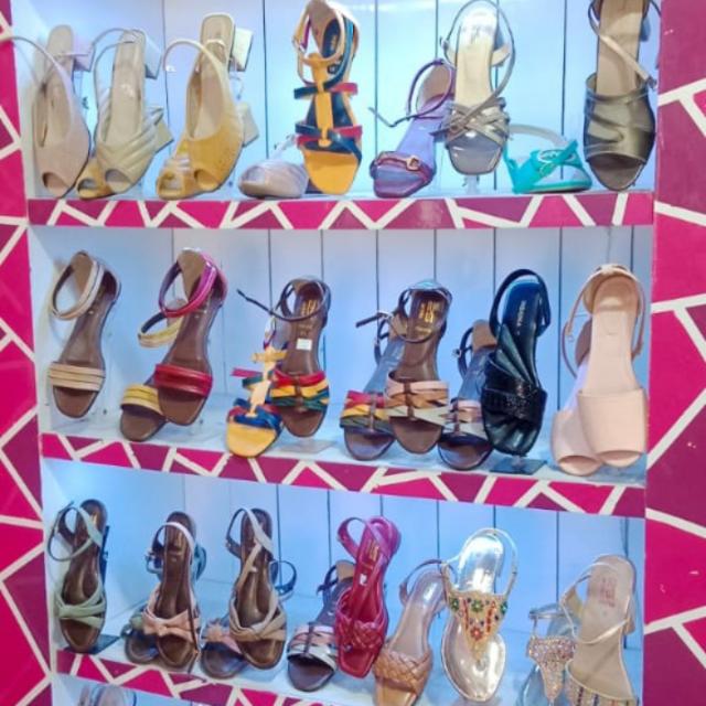 Branded foot wear❤️