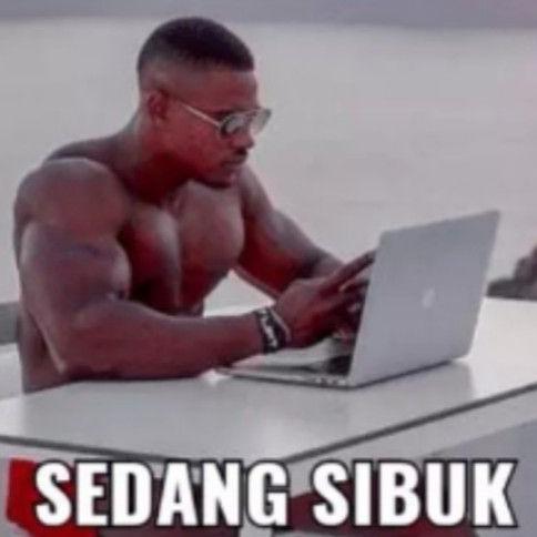 Mas nya loh rek lucu buanget?