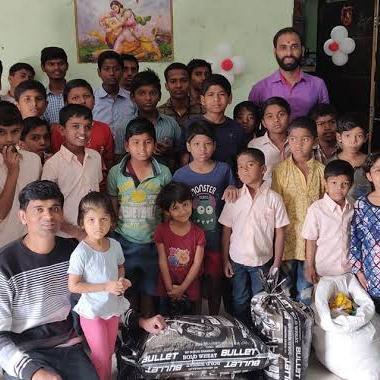 अनाथ आश्रम के लिए हमारा सहयोग 🙏🙏