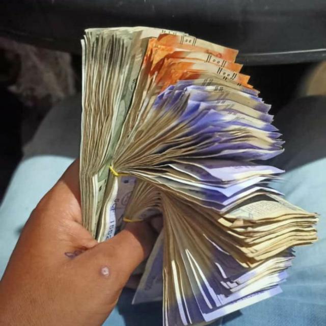 daily earning 100 rupees???