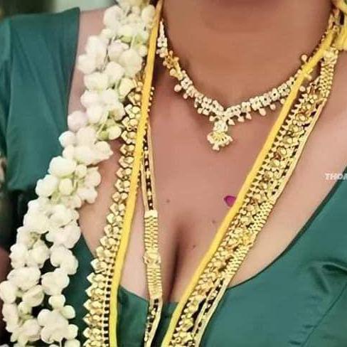 പെൺകുട്ടികളുടെ സേവനം? മലയാളം ?വെരിഫൈ ?ചെയ്യുക?