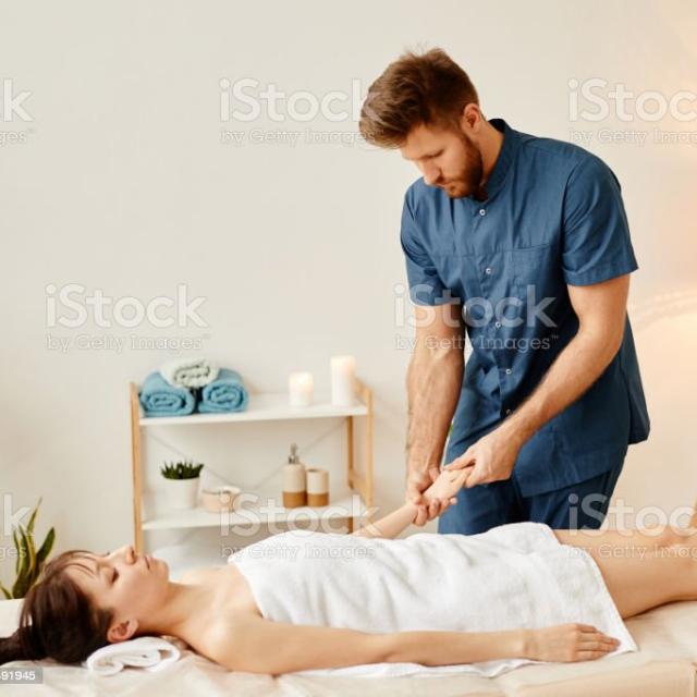 body massage and full service for ladies(i am very young and clean boy 26 age welcome genuine ladies