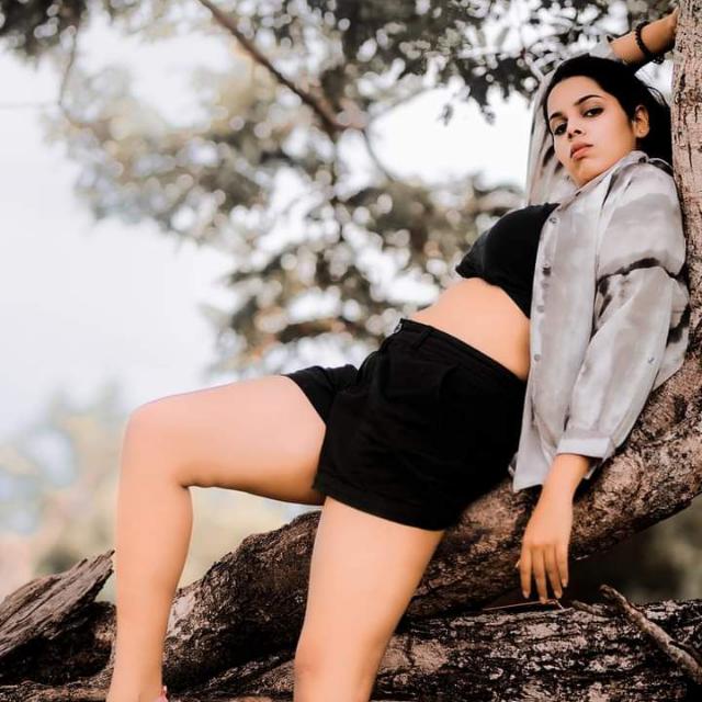 ස්ටෙටස් විව්ස් අප්❤️