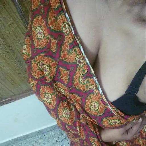 Housewife pregnent job all india