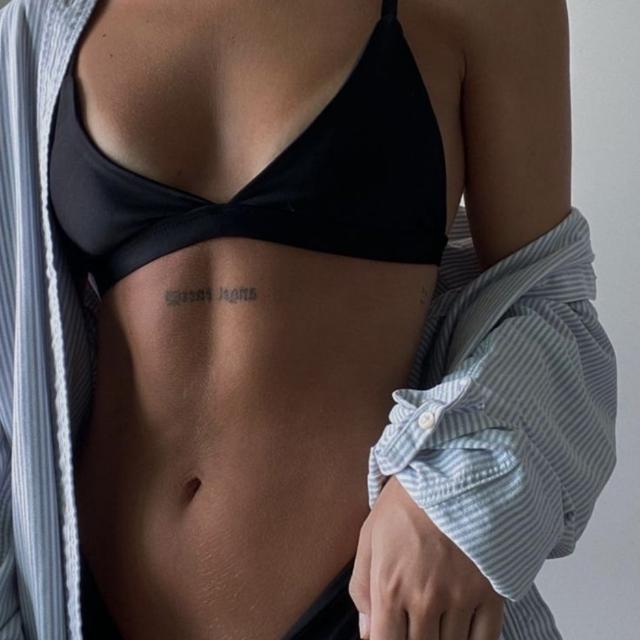 ??ചിത്രശലഭം ??