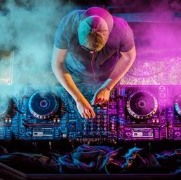 සින්දු විතරමයි  ??