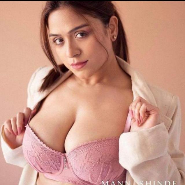 Video and post Whatsapp group