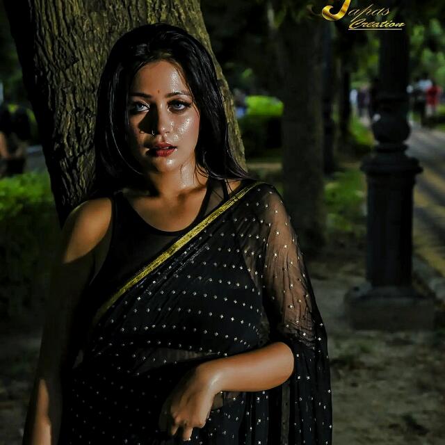 අම්මට ඩීල් - හිලට පෝලිම් 
