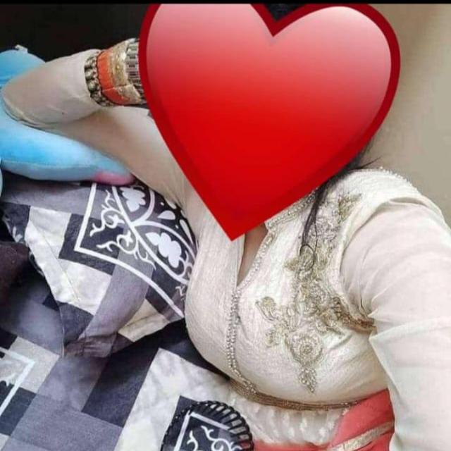 Kisi ko sarvis chahiye to message karo