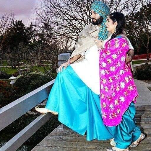 ◦•●◉🦋🌸🖇️
*اک شخص کا شوقِ محبت!!!*
*‏میِری پوری __دنیا اُجاڑ گیا*
🤍🌺🖤◉●•◦